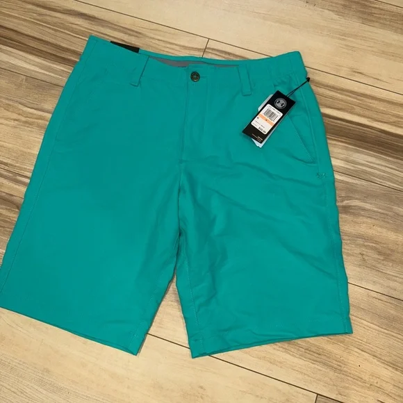 Under Armour Golf shorts size 34, 11” inseam. Brand new with tags. - Picture 1 of 4